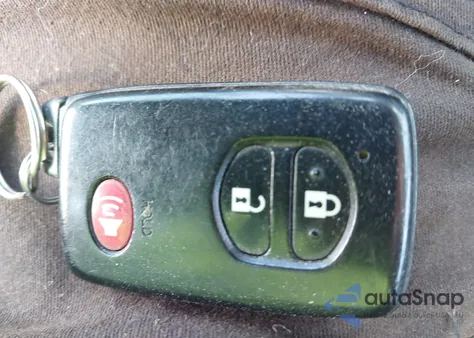 2010 Toyota Prius Ii z USA, uszkodzony, nr VIN JTDKN3DU9A0008480